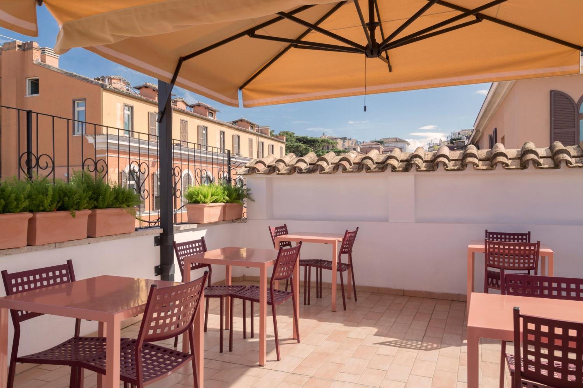 Barberini Retreat Hotel Рим Екстериор снимка